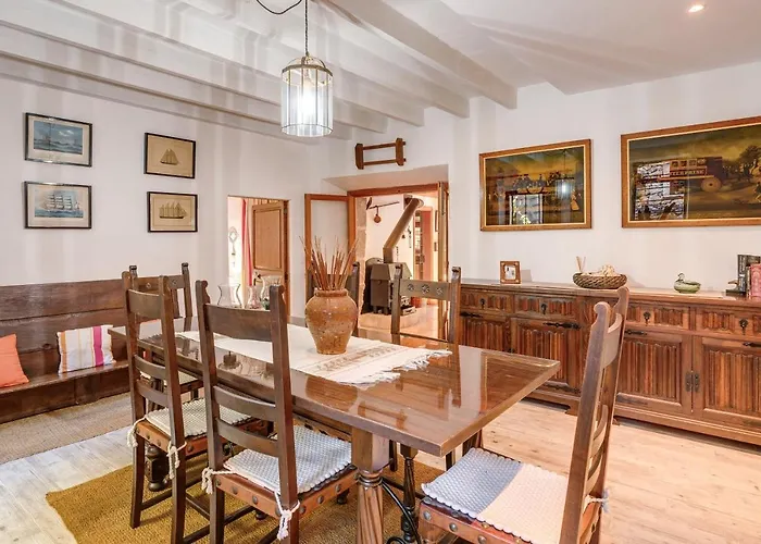 Ca Les Estamenyes Дом отдыха Польенса